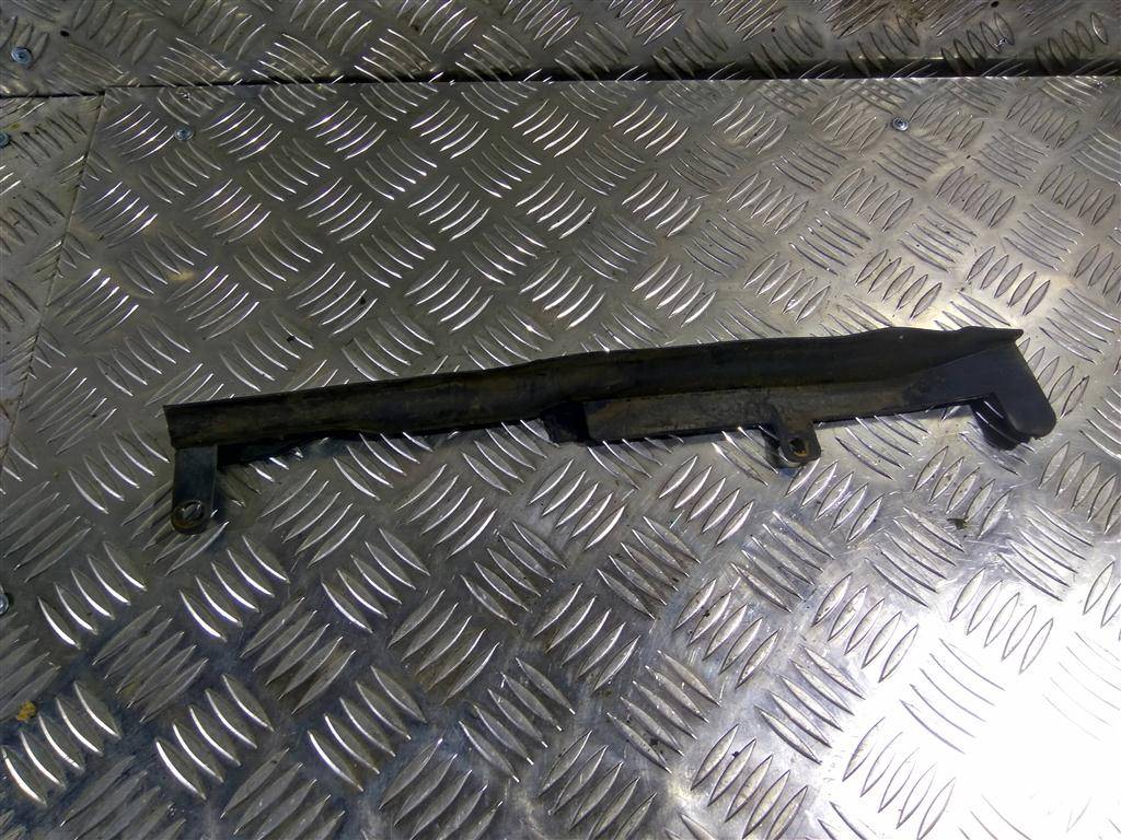 кронштейн лючка бензобака MERCEDES-BENZ Vito  A6397520021, 980 рублей, Москва