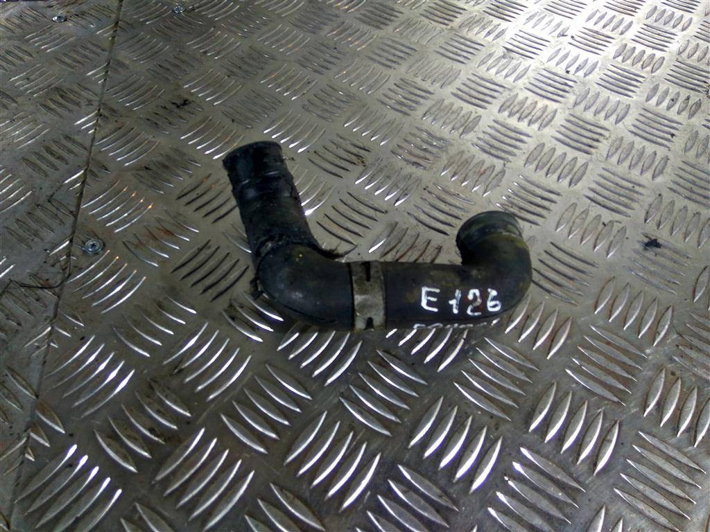 патрубок отработавших газов (резиновый) FORD Tourneo Connect  1366348, 630 рублей, Москва