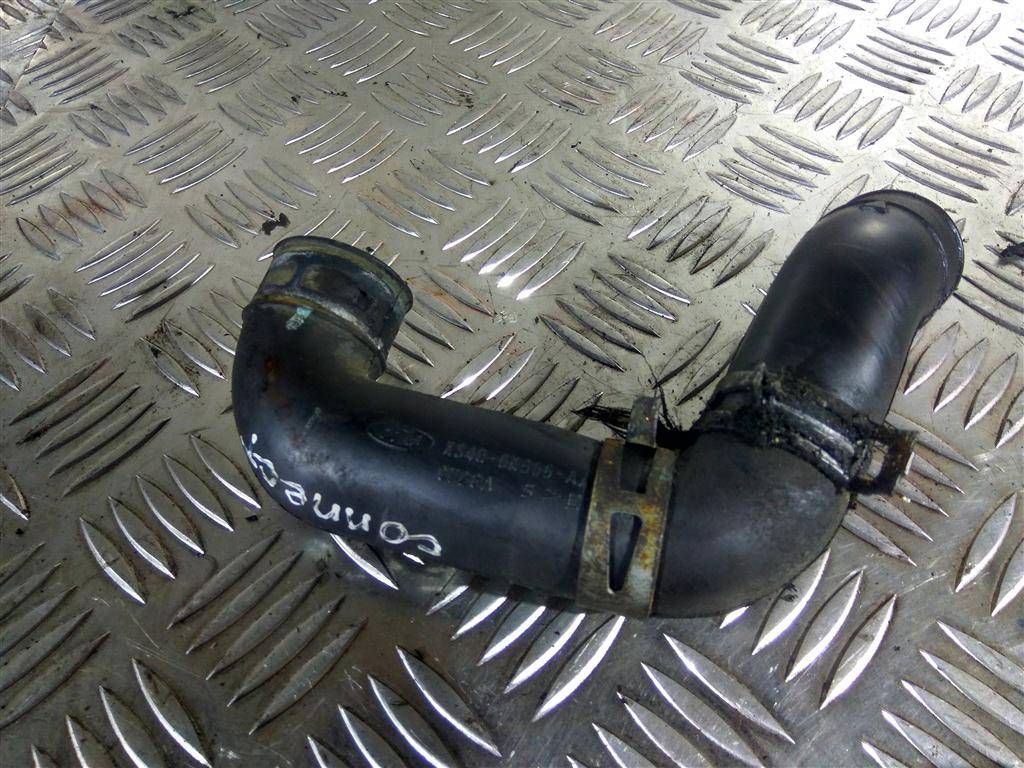 патрубок отработавших газов (резиновый) FORD Tourneo Connect  1366348, 630 рублей, Москва