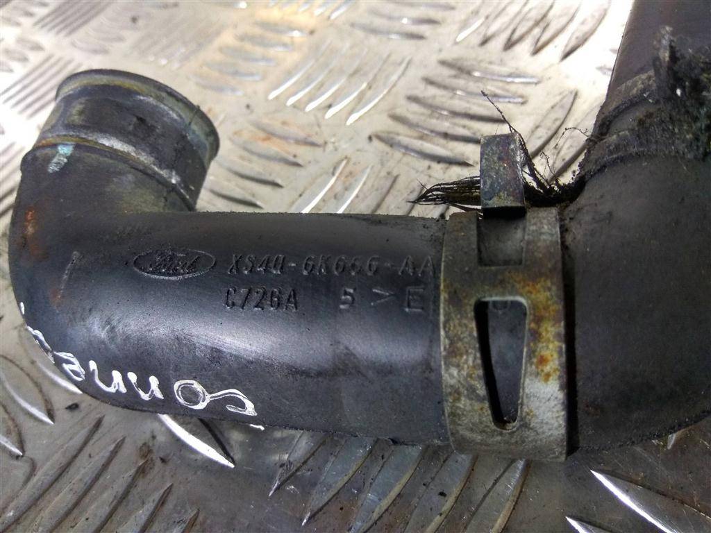 патрубок отработавших газов (резиновый) FORD Tourneo Connect  1366348, 630 рублей, Москва