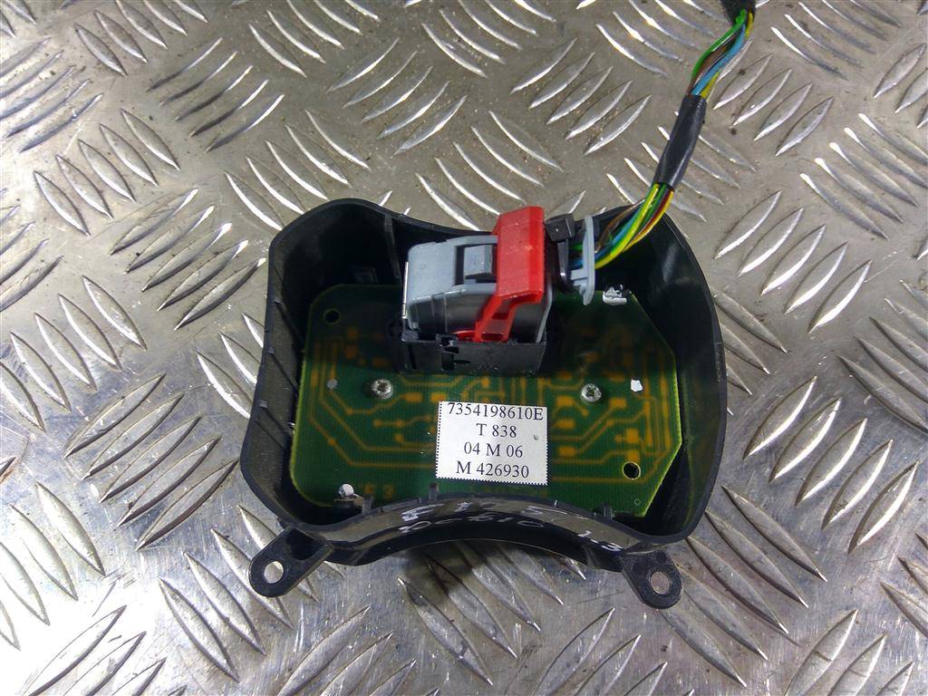 блок кнопок Fiat Doblo  735419861, 750 рублей, Москва