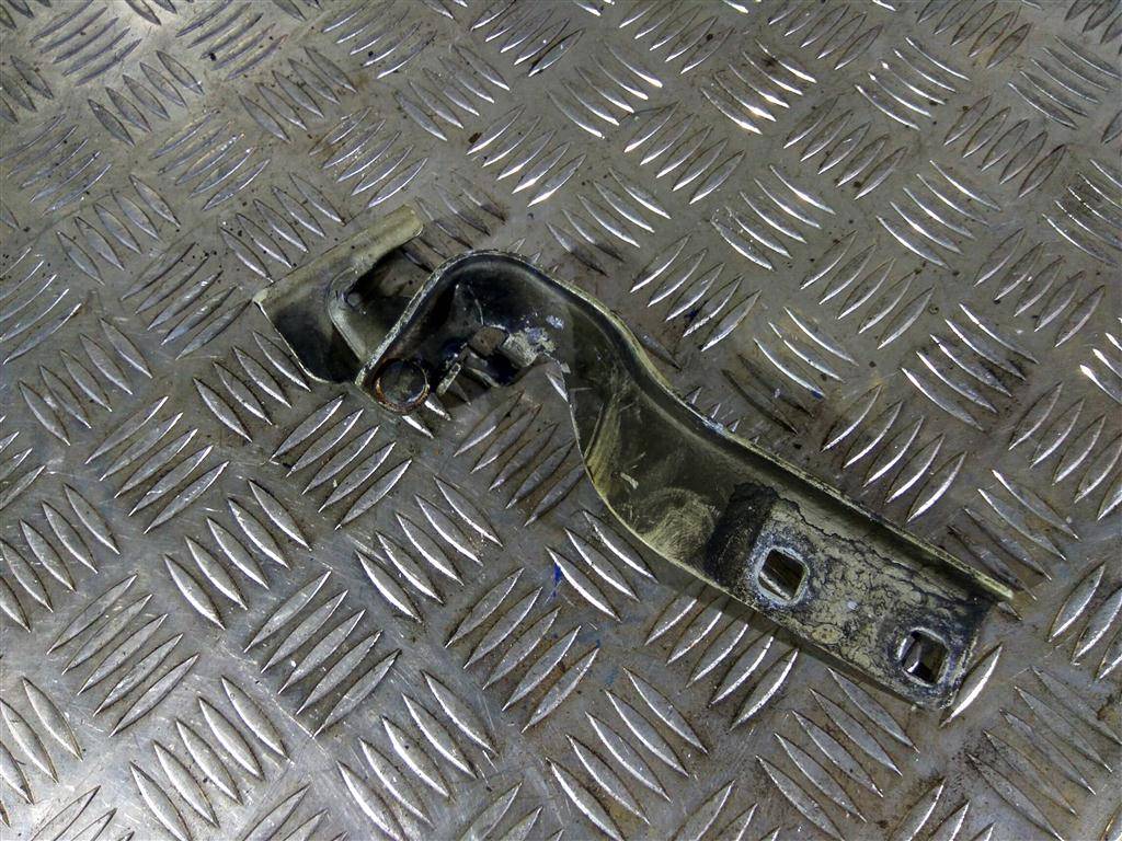 петля капота Fiat Ducato  1342114080, 980 рублей, Москва