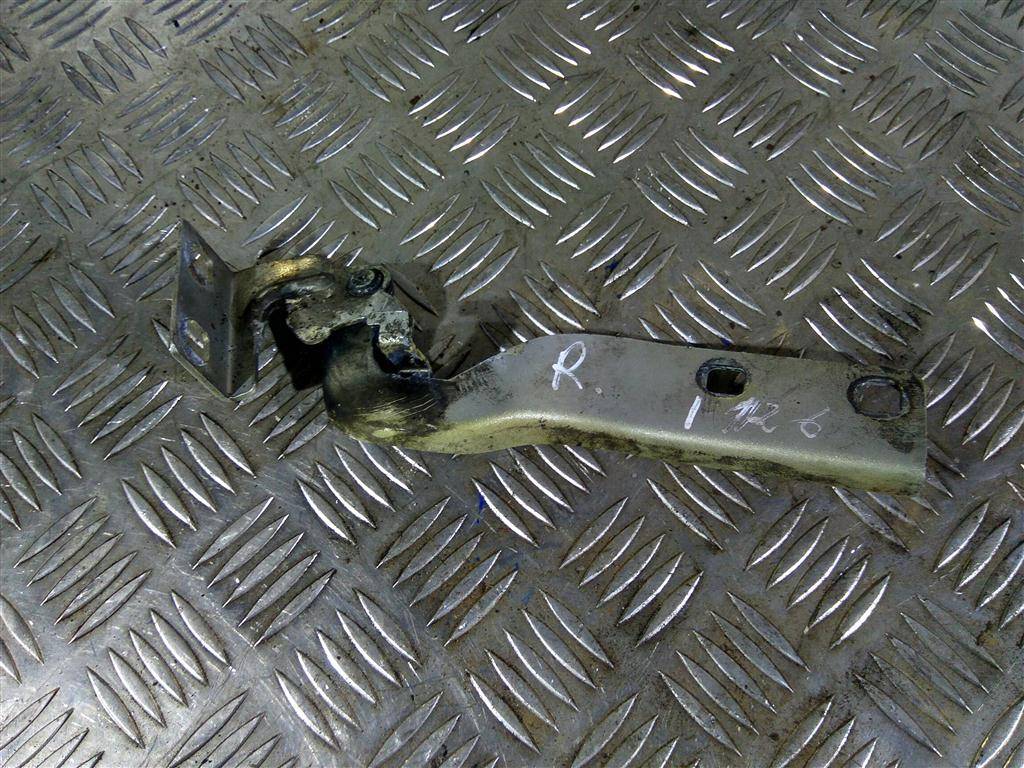 петля капота Fiat Ducato  1342114080, 980 рублей, Москва