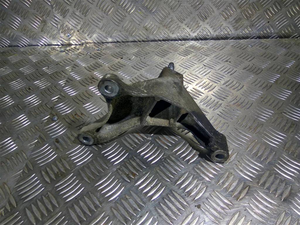 кронштейн кпп FORD Tourneo Connect  5127454, 750 рублей, Москва