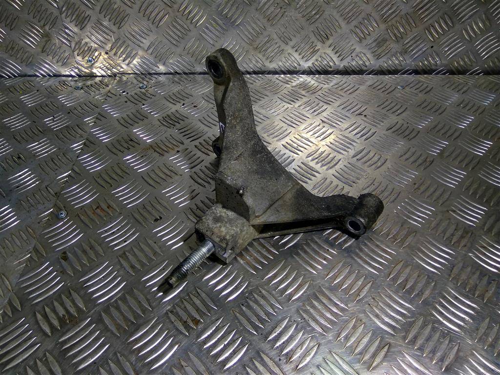 кронштейн кпп FORD Tourneo Connect  5127454, 750 рублей, Москва