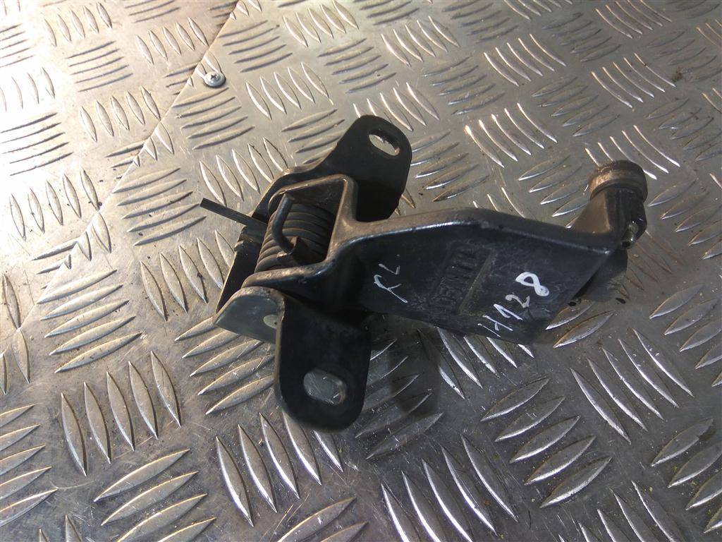 ролик двери сдвижной MERCEDES-BENZ Vito  A6397600647, 2130 рублей, Москва