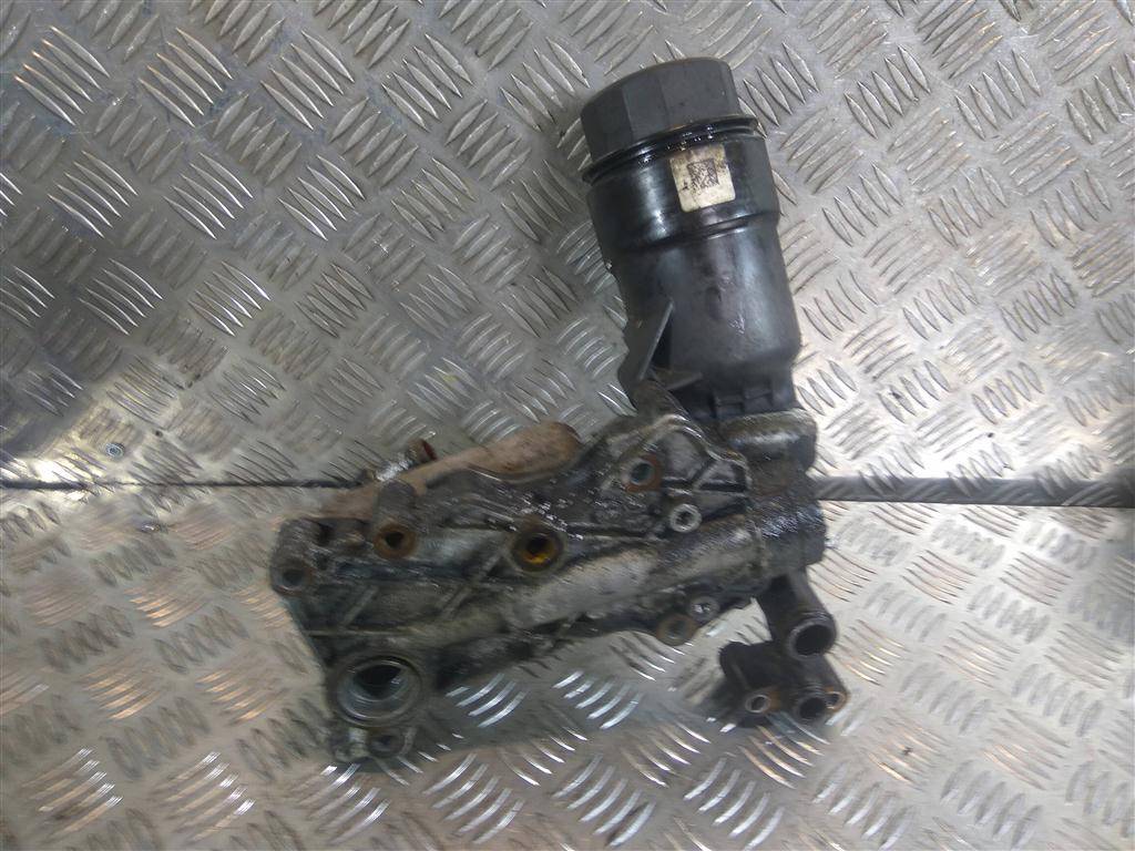 радиатор масляный MERCEDES-BENZ Vito  A6511800810, 860 рублей, Москва