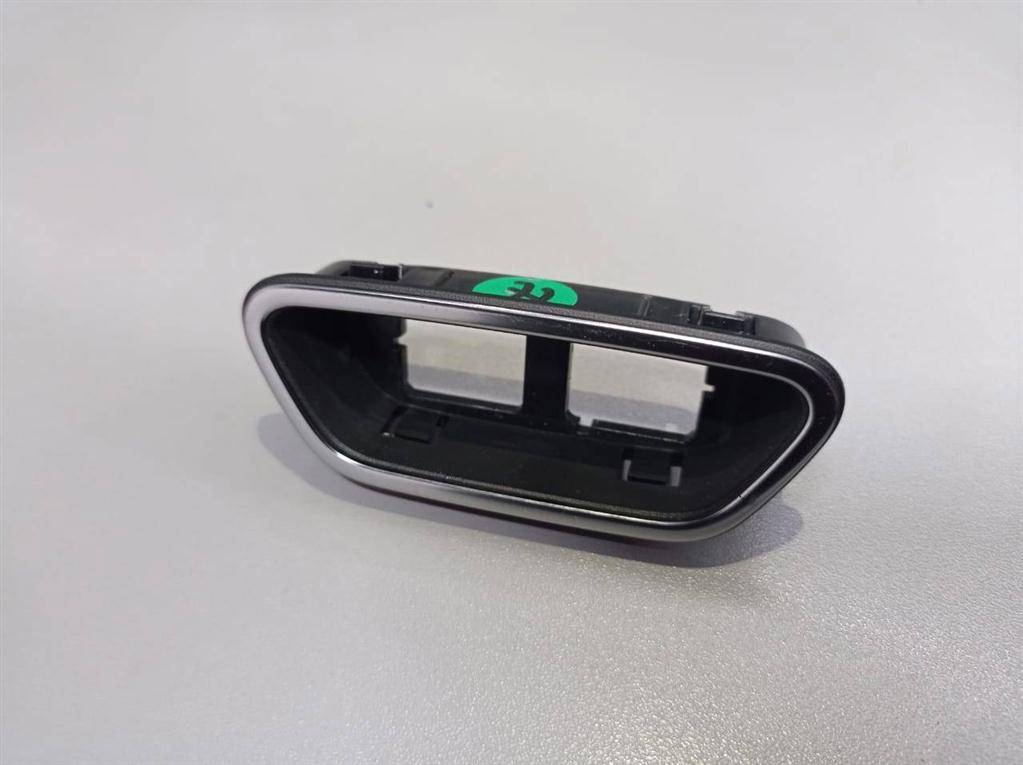 накладка торпедо MERCEDES-BENZ Vito  251636160R, 1320 рублей, Москва