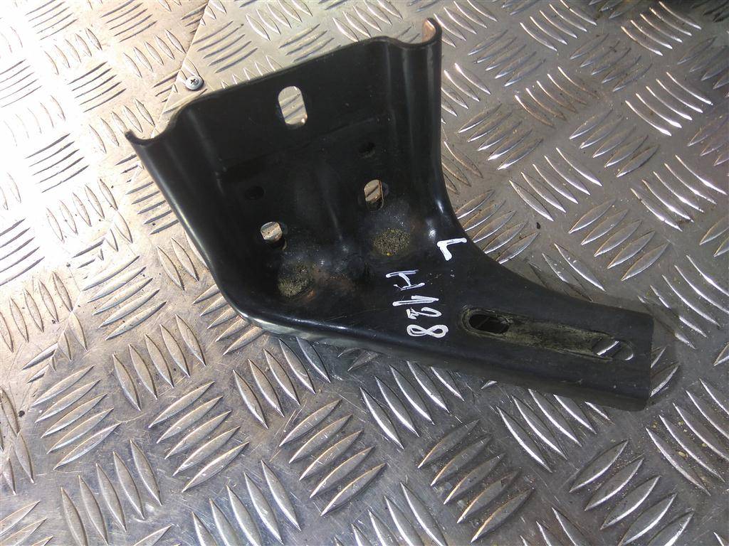 кронштейн двери сдвижной MERCEDES-BENZ Vito  A6397630014, 980 рублей, Москва