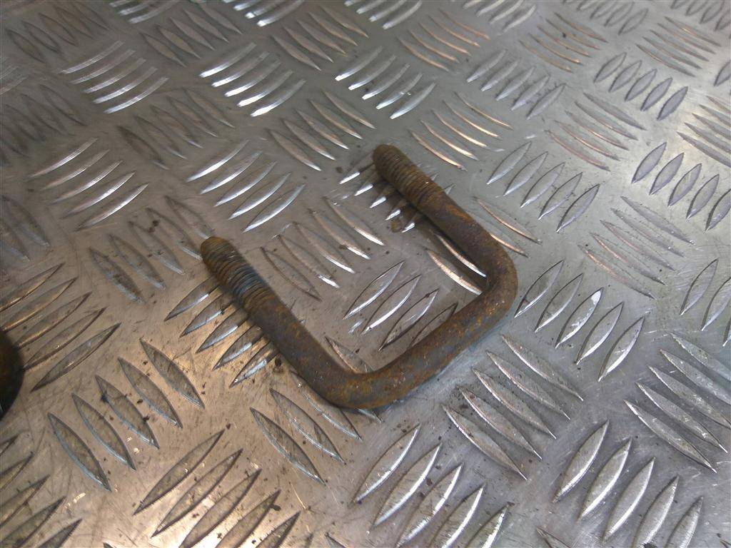 скоба крепления рессоры FORD Tourneo Connect  4424299, 750 рублей, Москва