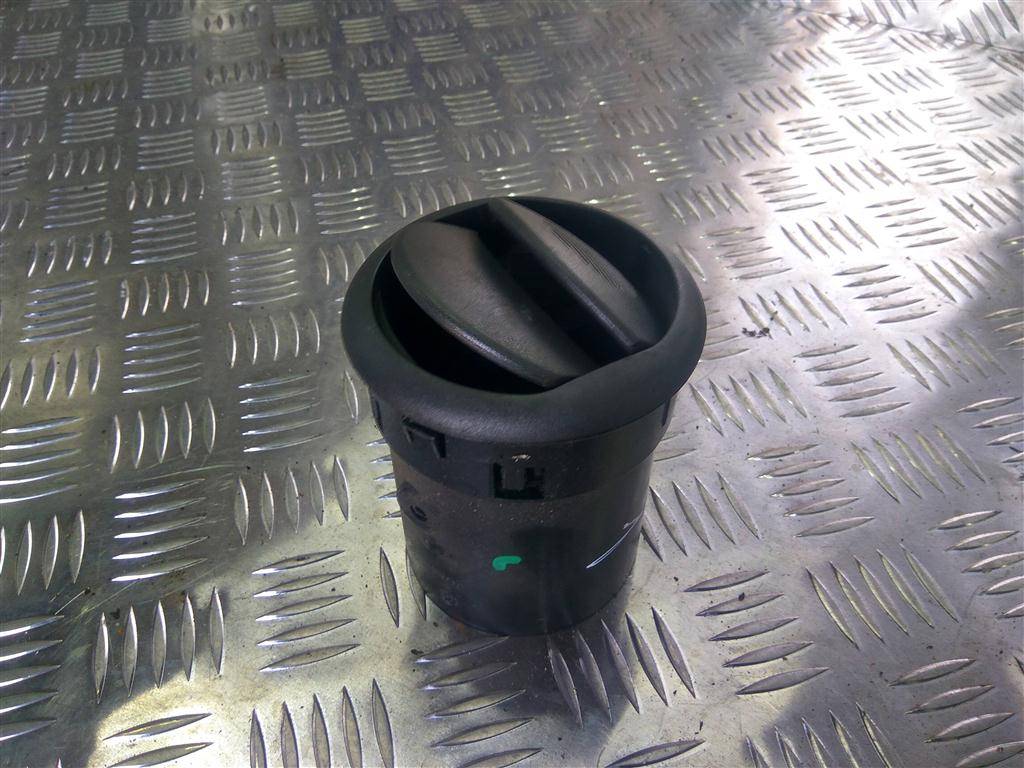 решетка воздуховода Fiat Doblo  735273079, 750 рублей, Москва