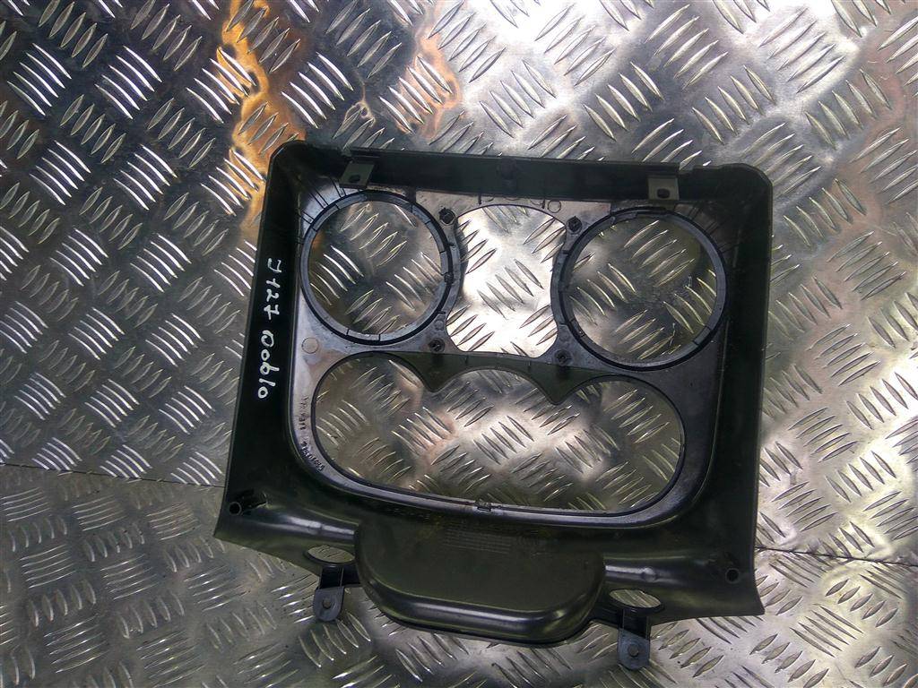 накладка торпедо Fiat Doblo  735479839, 520 рублей, Москва