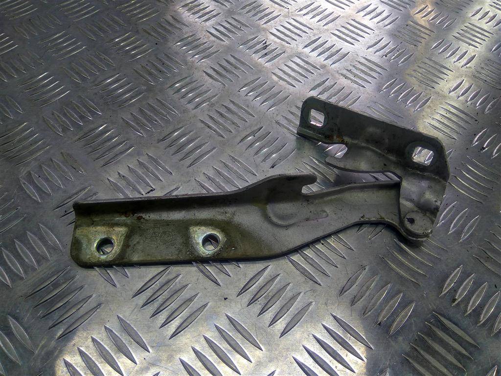 петля капота Fiat Doblo  46782384, 520 рублей, Москва