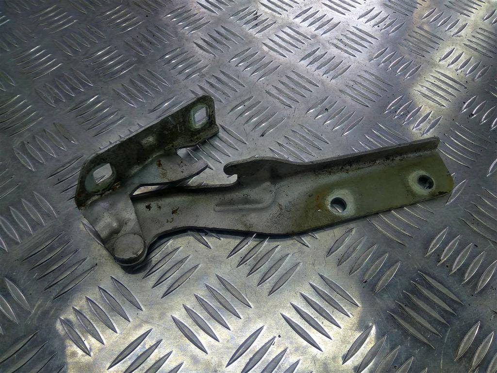 петля капота Fiat Doblo  46782383, 520 рублей, Москва