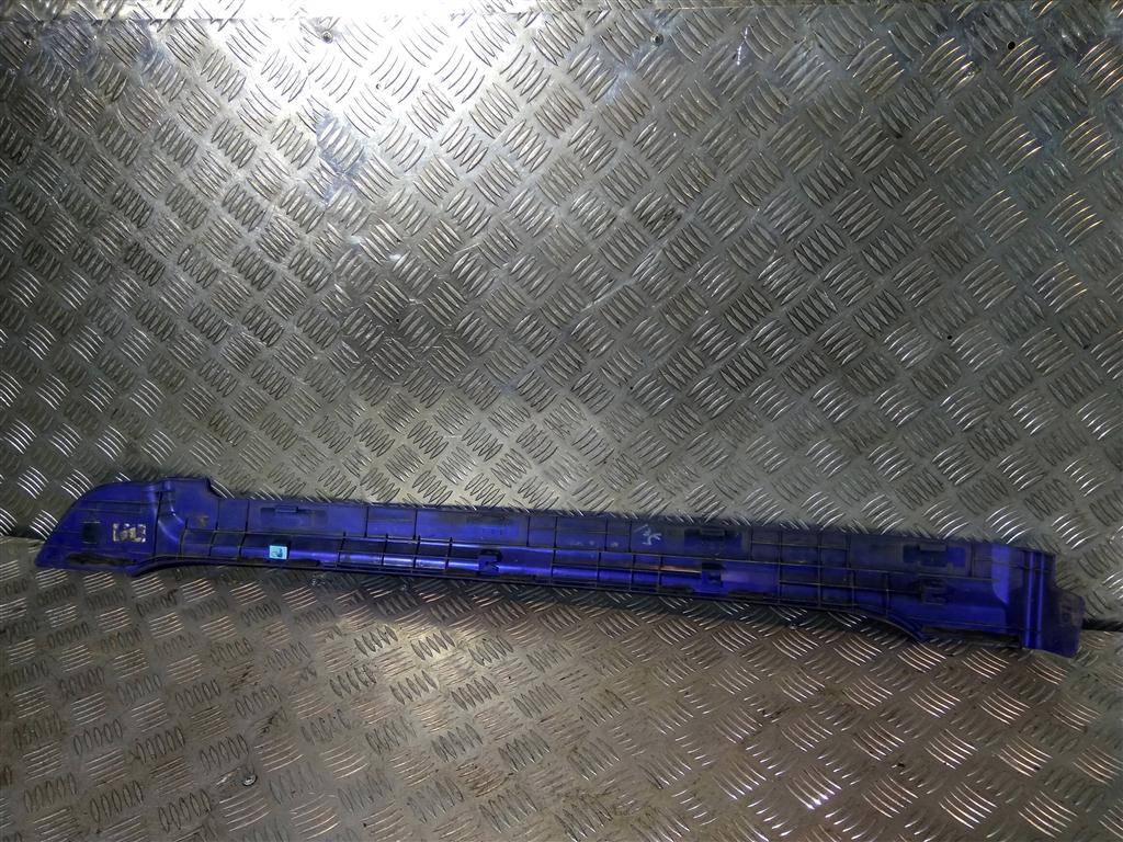 молдинг кузова (наружний) Hyundai Grand Starex  839254H300, 860 рублей, Москва