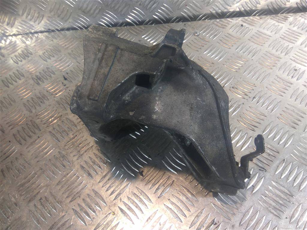 кронштейн двигателя (двс) MERCEDES-BENZ Vito  A6512231504, 2010 рублей, Москва