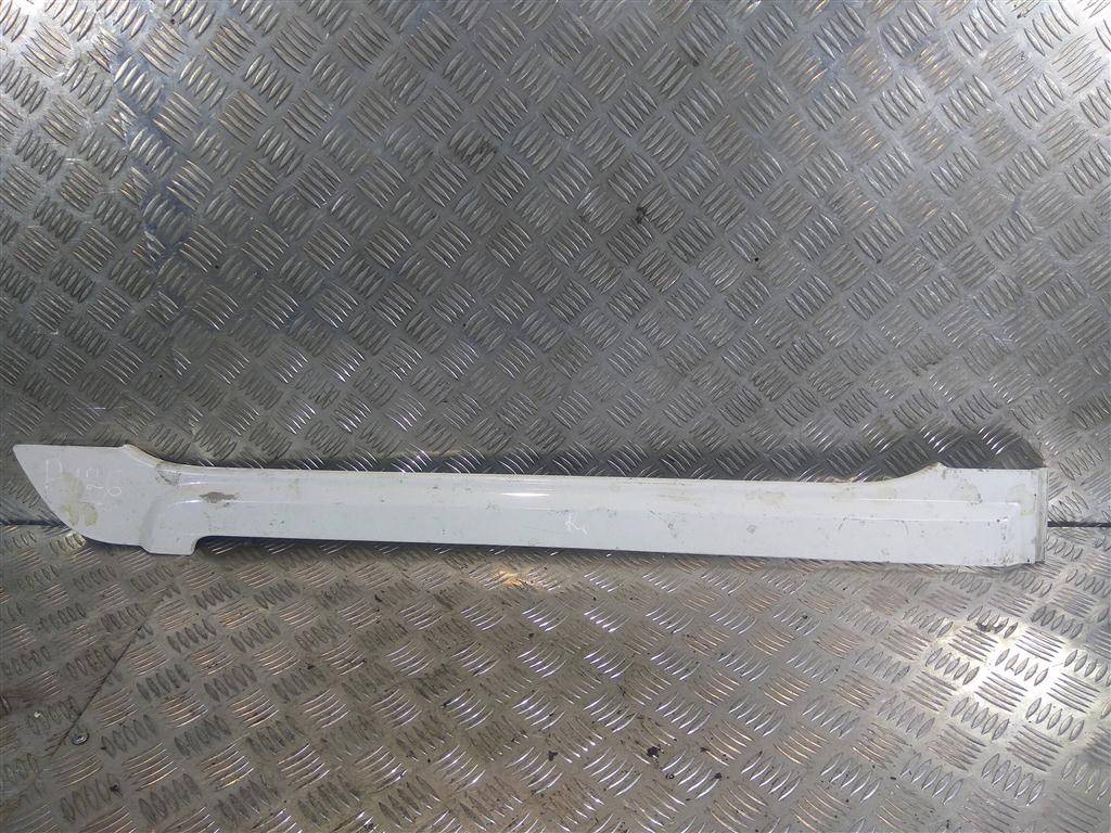 молдинг кузова (наружний) Hyundai Grand Starex  839254H300, 860 рублей, Москва