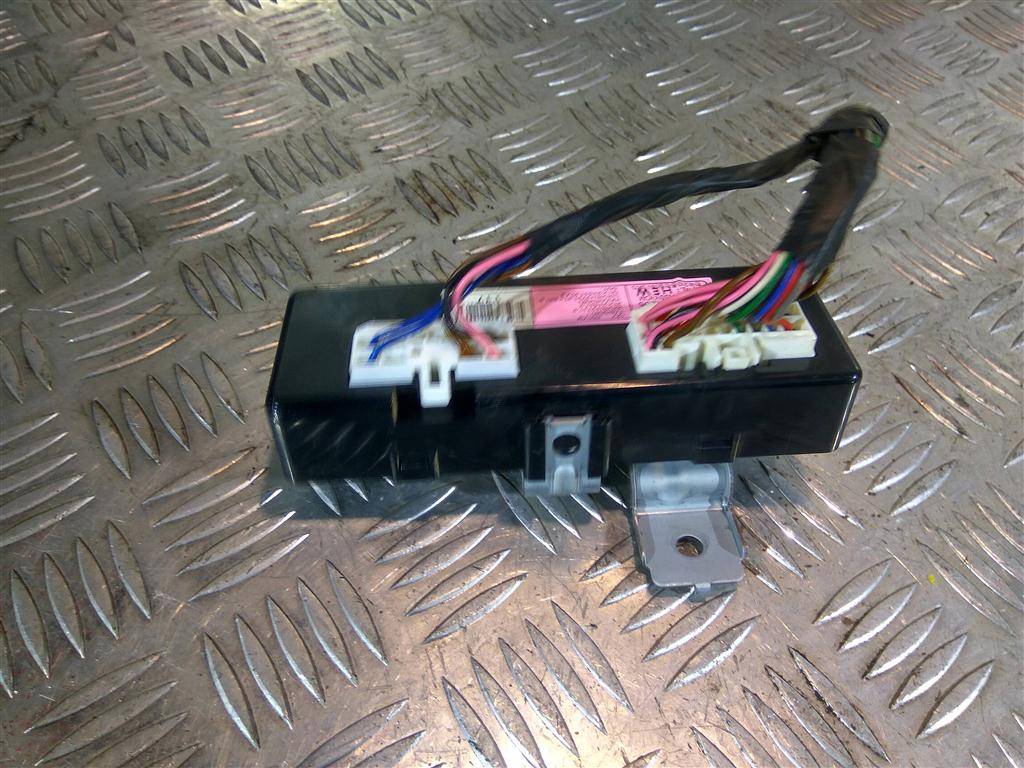 блок комфорта Hyundai Grand Starex  952304H205, 2130 рублей, Москва