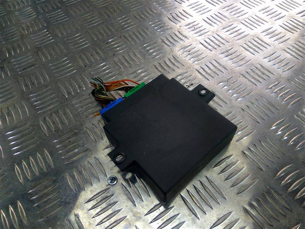 блок управления центральным замком FORD Tourneo Connect  1376082, 750 рублей, Москва