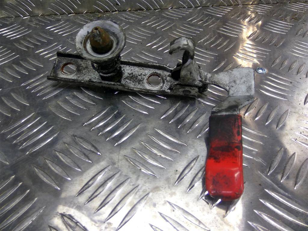 замок капота MERCEDES-BENZ Vito  A9067500350, 520 рублей, Москва