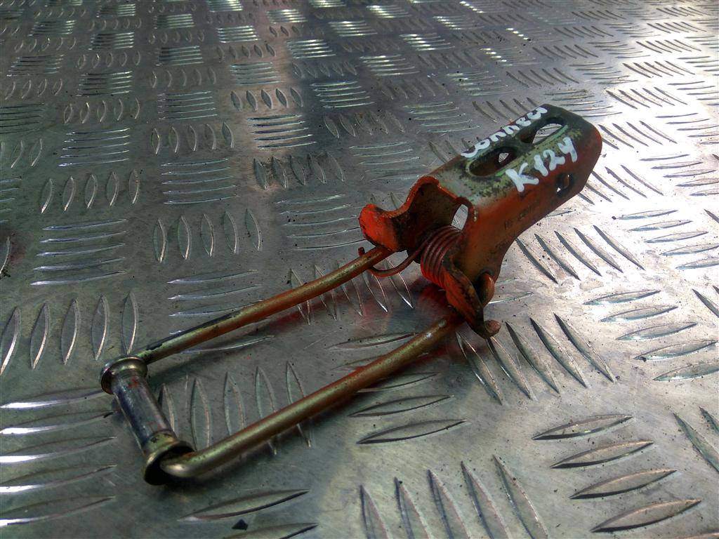 ограничитель двери распашной FORD Tourneo Connect  4539761, 1320 рублей, Москва