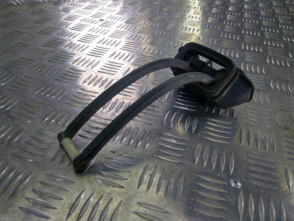 ограничитель двери распашной MERCEDES-BENZ Vito  A6397600528, 750 рублей, Москва