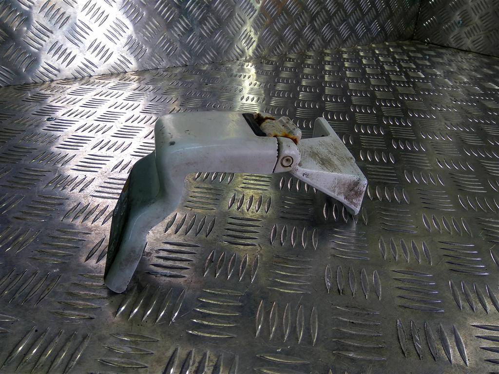 петля двери распашной MERCEDES-BENZ Vito  A6397401937, 1900 рублей, Москва