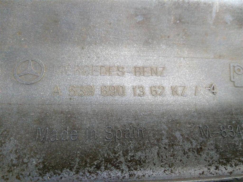 накладка двери сдвижной MERCEDES-BENZ Vito  A6396901362, 980 рублей, Москва