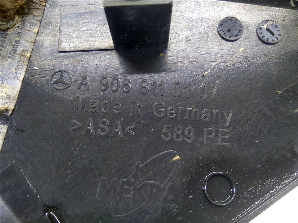 накладка крыла переднего Volkswagen Crafter  A9068110107, 1090 рублей, Москва