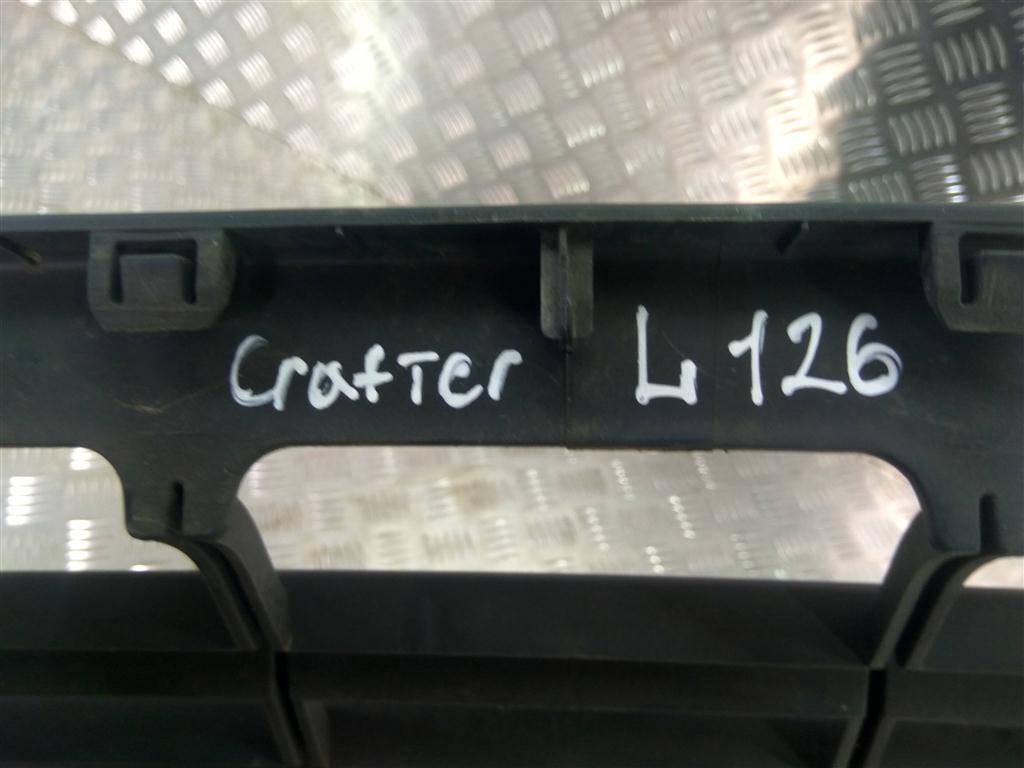 решетка бампера Volkswagen Crafter  2E0807835A, 980 рублей, Москва