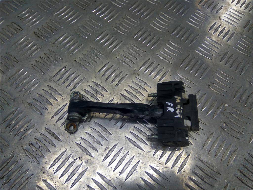 ограничитель двери Citroen Jumper  1358220080, 980 рублей, Москва