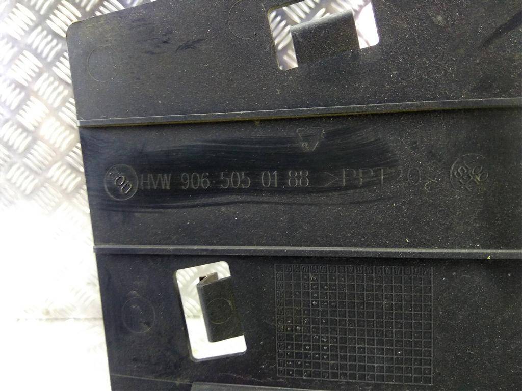 дефлектор радиатора (пыльник) Volkswagen Crafter  2E0121284A, 520 рублей, Москва