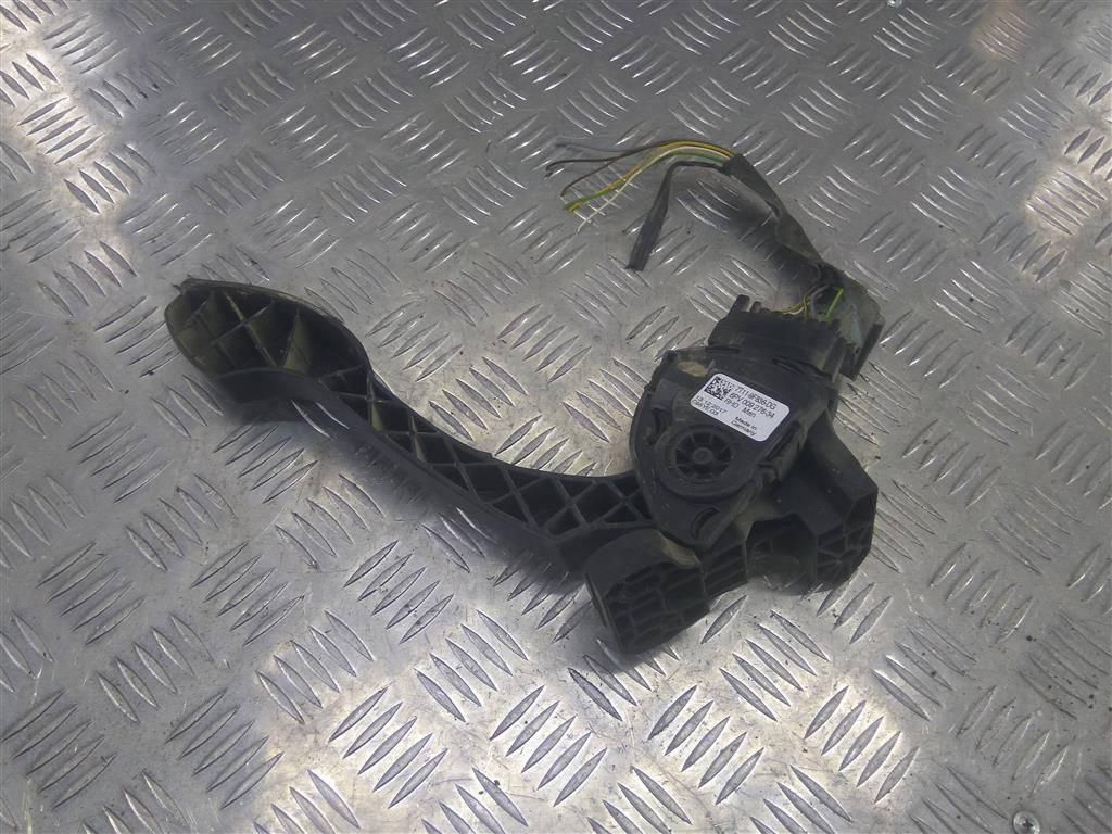 педаль газа FORD Tourneo Connect  2139887, 750 рублей, Москва