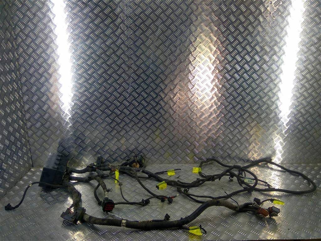 блок предохранителей FORD Tourneo Connect  4995671, 4200 рублей, Москва