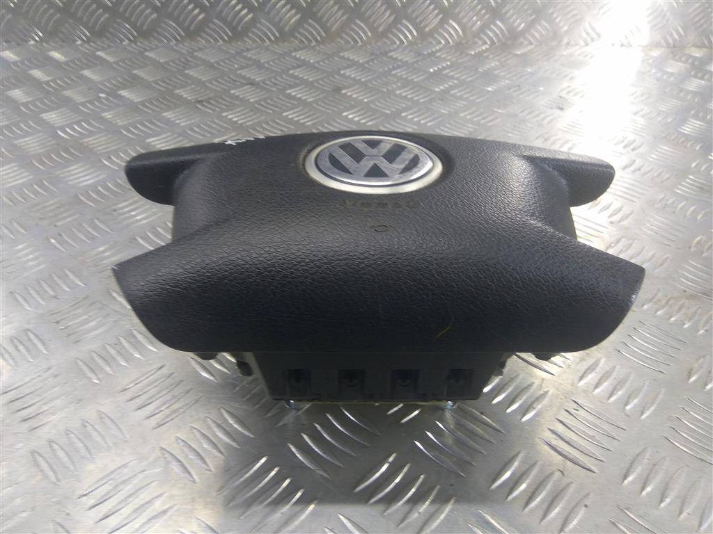 подушка безопасности водителя Volkswagen Transporter  7H0880201F, 860 рублей, Москва