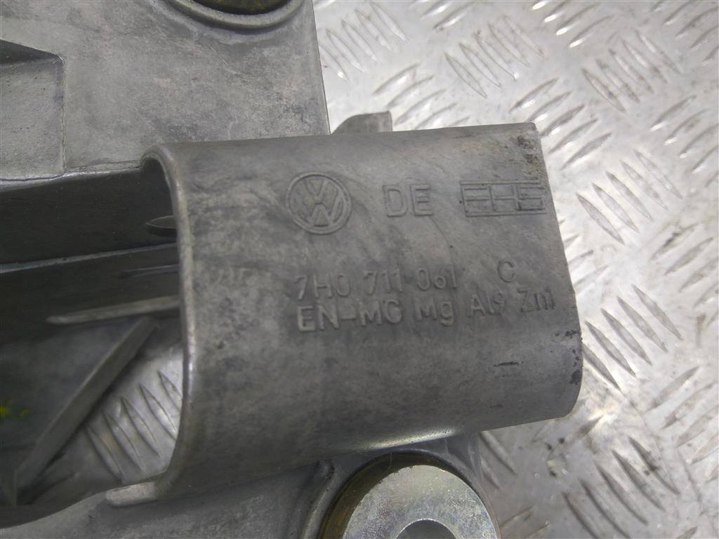 кулиса (механизм выбора передач) Volkswagen Transporter  7H0711061C, 2470 рублей, Москва