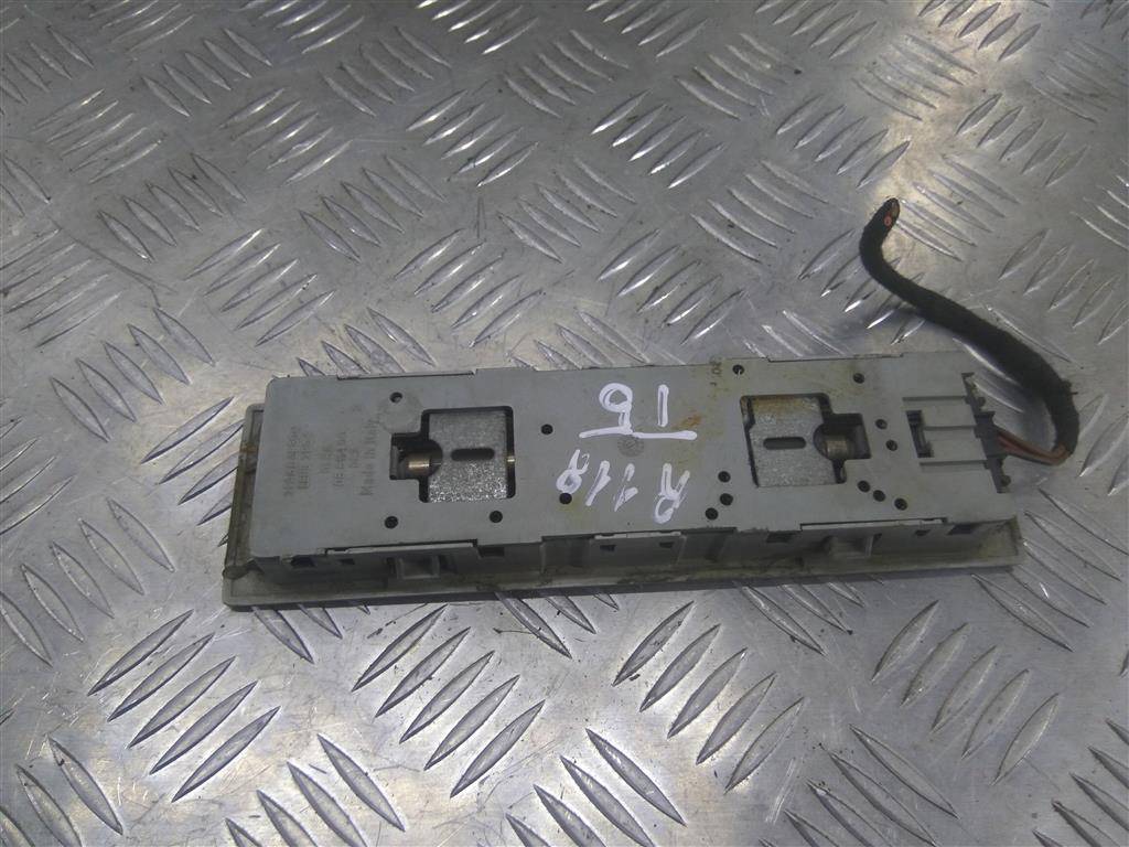 плафон потолочный Volkswagen Transporter  6Q0947291A, 1320 рублей, Москва