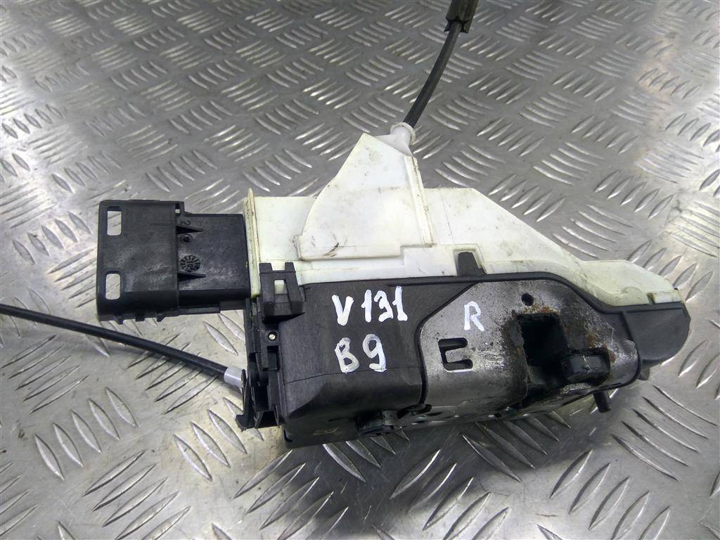 замок двери Peugeot Partner  9135EC, 1900 рублей, Москва