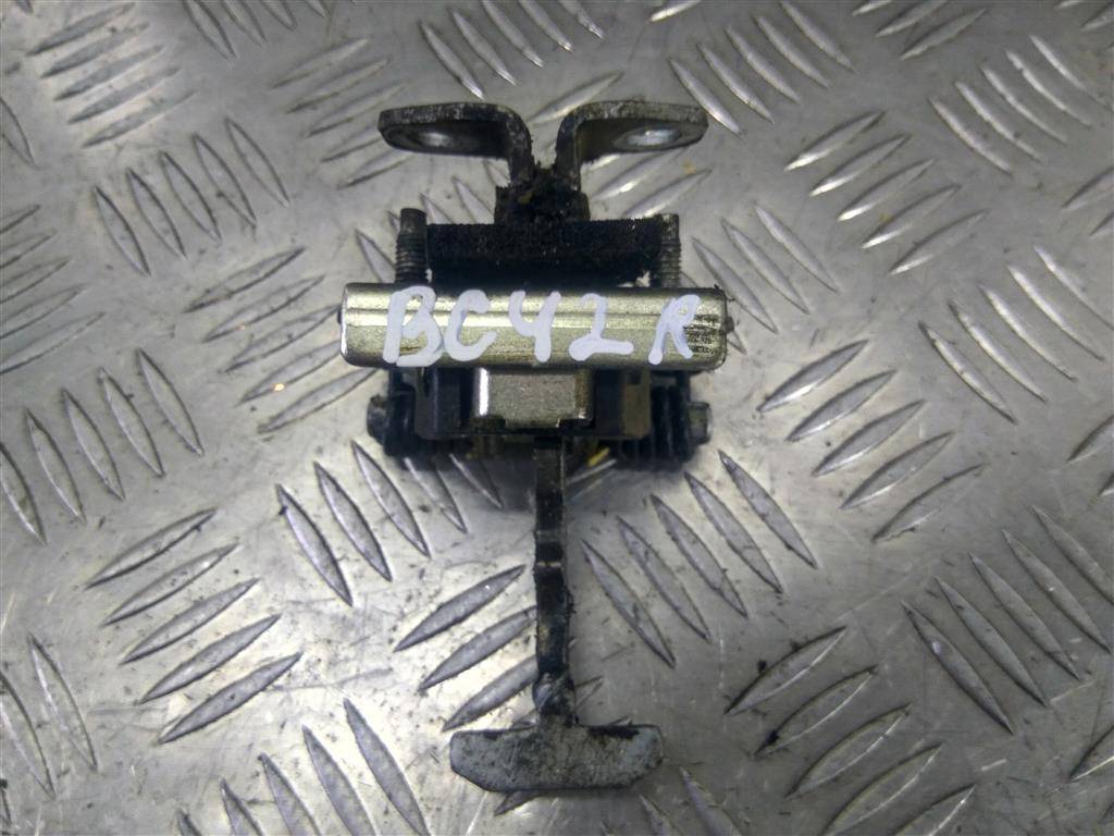 ограничитель двери Citroen Berlingo  9181G5, 520 рублей, Москва