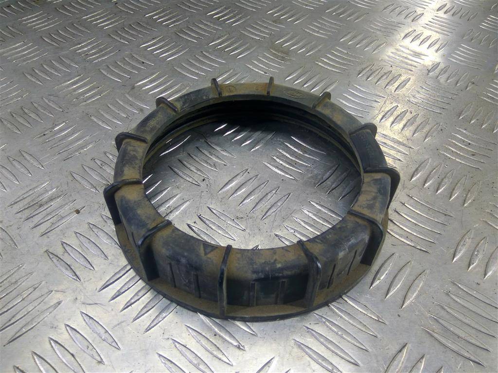 гайка топливного насоса FORD Tourneo Connect  1301451, 520 рублей, Москва