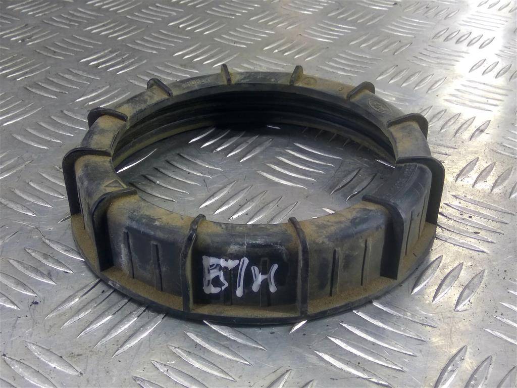 гайка топливного насоса FORD Tourneo Connect  1301451, 520 рублей, Москва