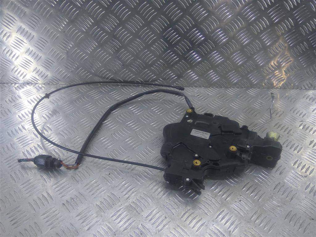 активатор замка двери Volkswagen Transporter  7H0843653BD, 12130 рублей, Москва