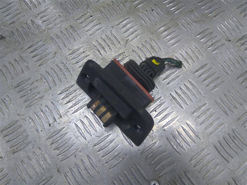 контактная группа двери сдвижной Volkswagen Transporter  7H0907437, 980 рублей, Москва