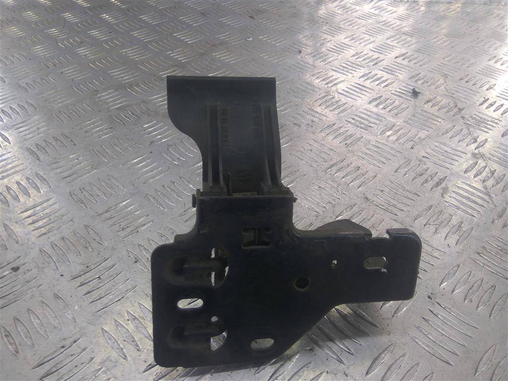 замок капота Volkswagen Transporter  7H0823480A, 980 рублей, Москва