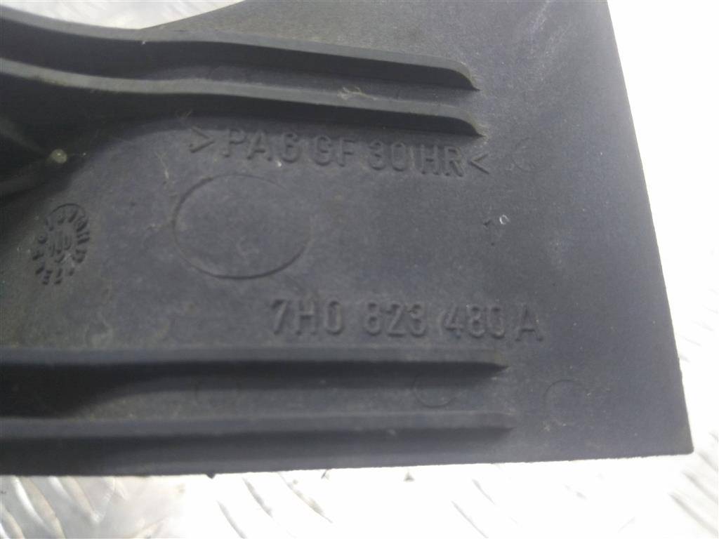 замок капота Volkswagen Transporter  7H0823480A, 980 рублей, Москва