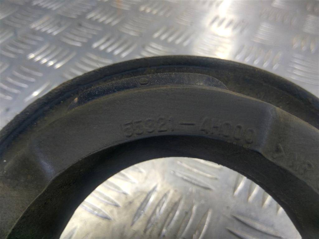 отбойник пружины Hyundai Grand Starex  553214H000, 750 рублей, Москва