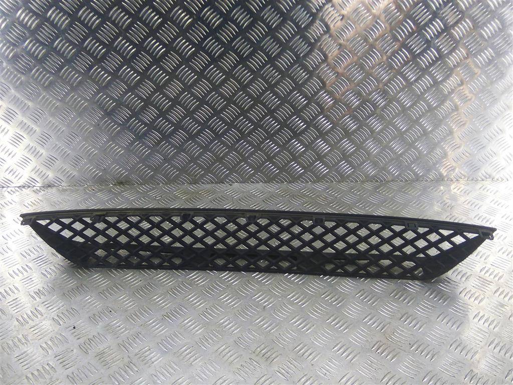 решетка бампера MERCEDES-BENZ Sprinter  A9068850053, 1320 рублей, Москва