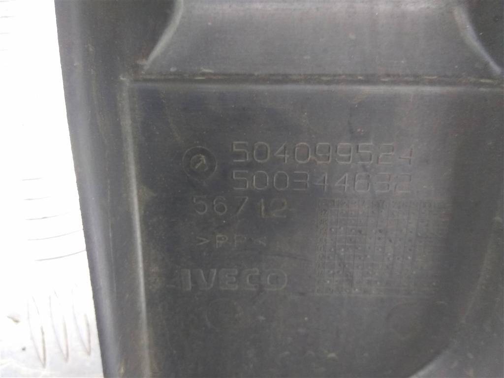 молдинг кузова (наружний) Iveco Daily  504099524, 860 рублей, Москва
