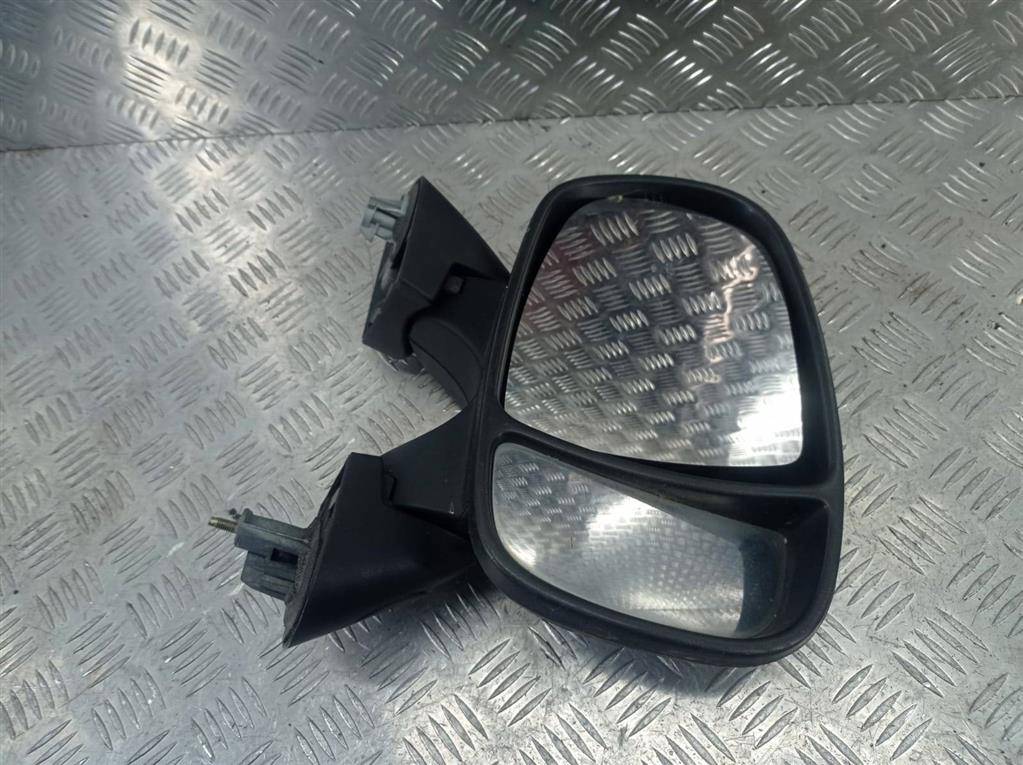 зеркало Opel Vivaro  4408528, 4770 рублей, Москва