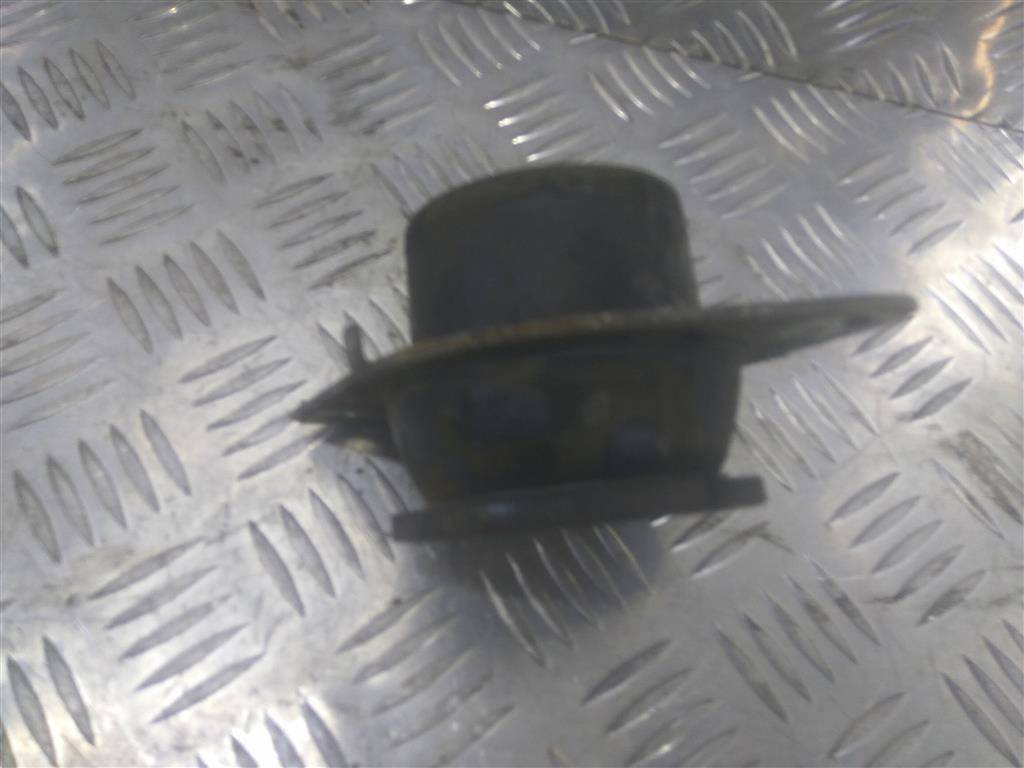 подушка двигателя (опора двс) Opel Vivaro  4408759, 1320 рублей, Москва